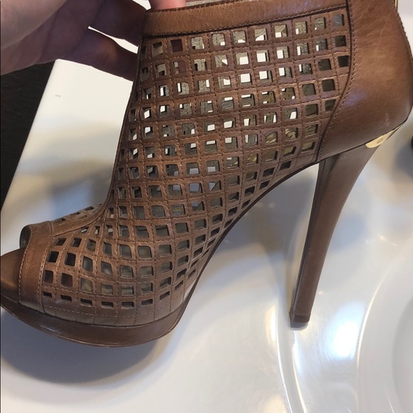 MK heels - Picture 4 of 5